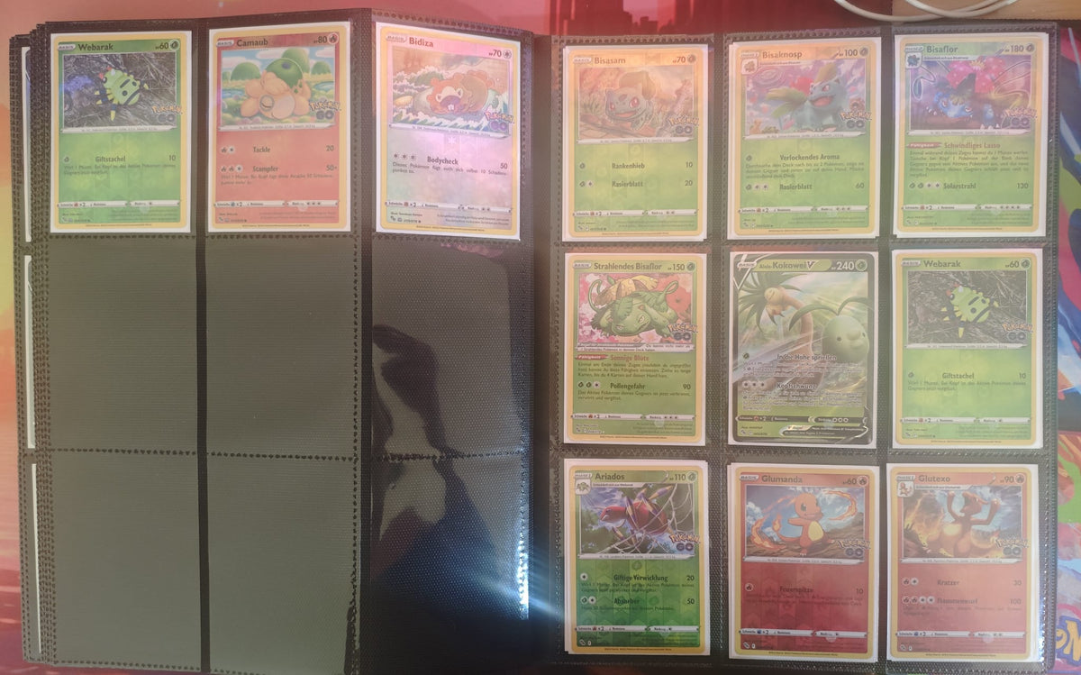 Pokémon GO Master Set DE mit normalen Karten Reverse-Holos und Binder